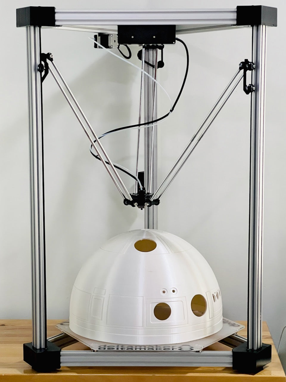 DeltaMaker Pro: Professionally-crafted large-format 3D Printer